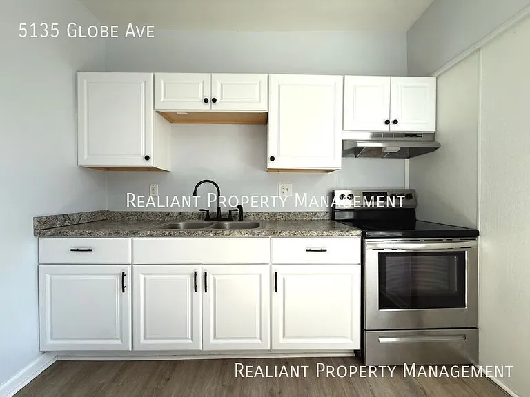 5135 Globe Ave — Photo 12