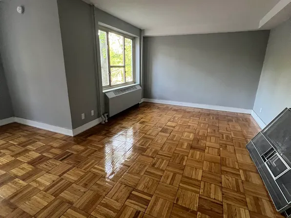 67-08 192nd Street image 9 of 13