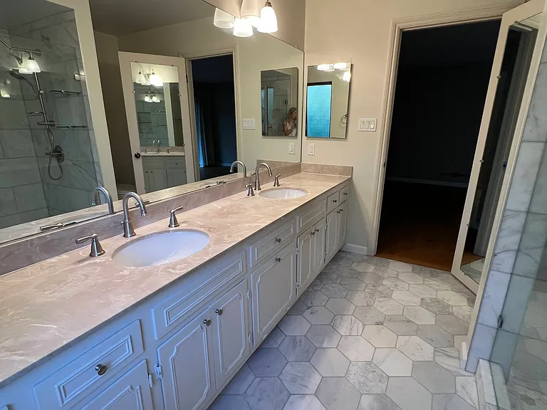 Jacaranda Cir — Photo 20