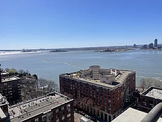 200 Rector Place, #22C