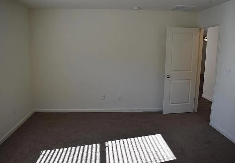 4027 Bayonet Dr — Photo 18