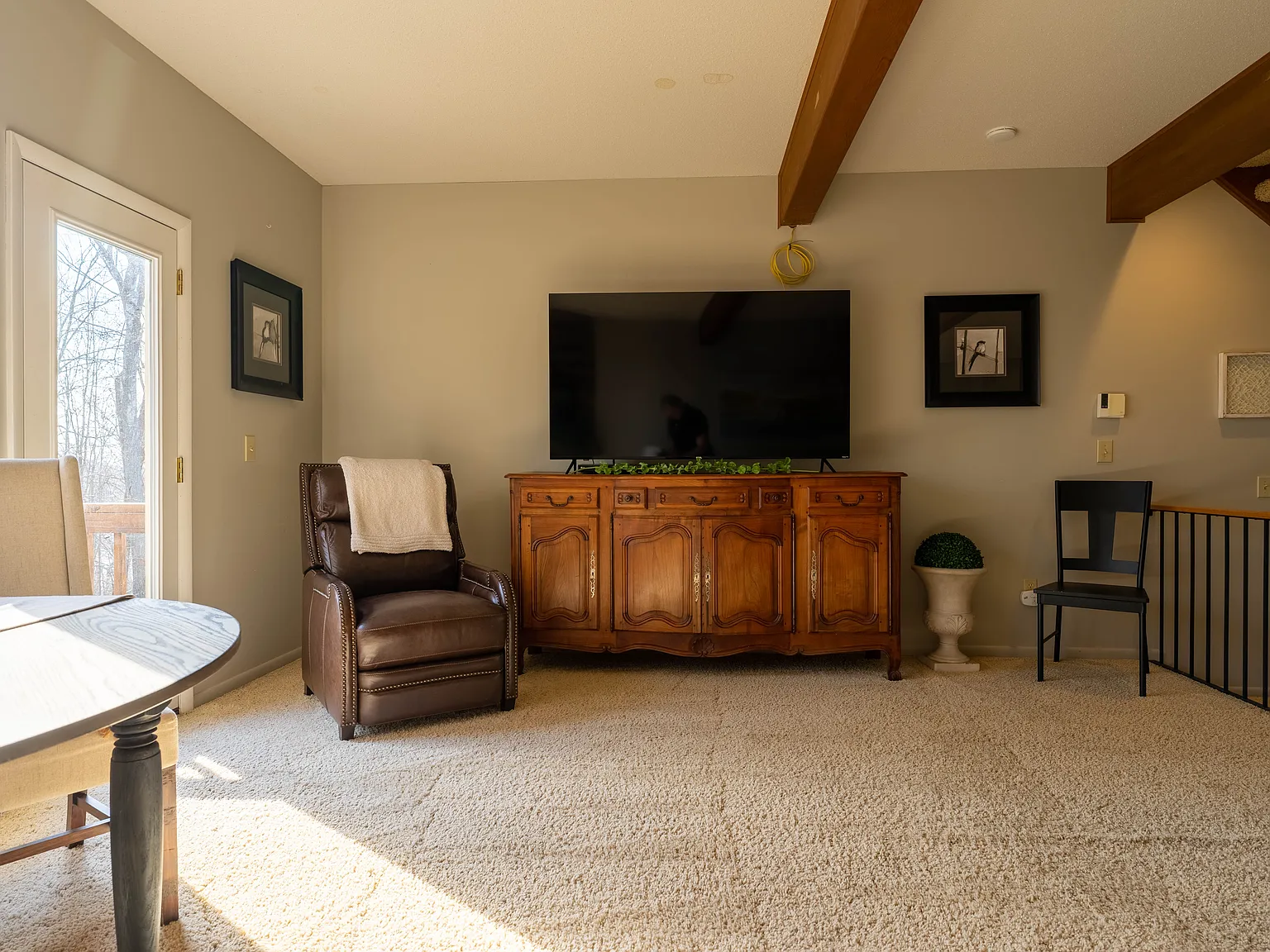 4 bed, $3,600 — Photo 4