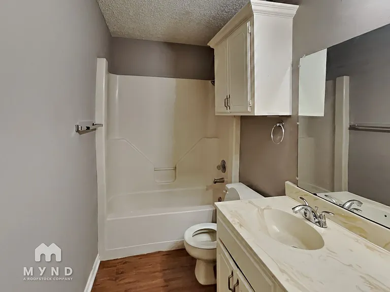 416 Carroll Ave — Photo 18