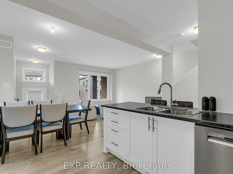 323 Catsfoot Walk — Photo 14