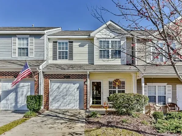 920 Little Creek Dr, Fort Mill, SC 29715