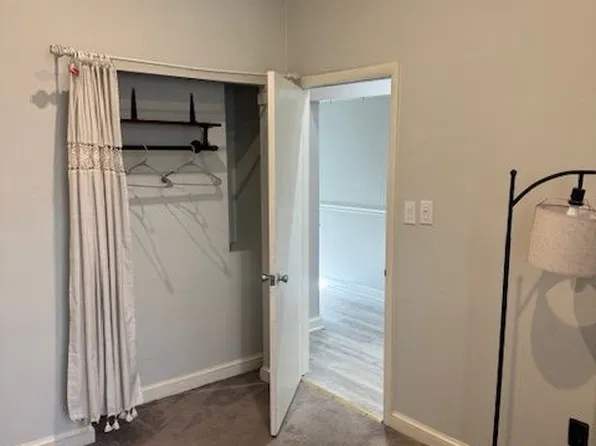 1121 Duke St, Alexandria, VA 22314