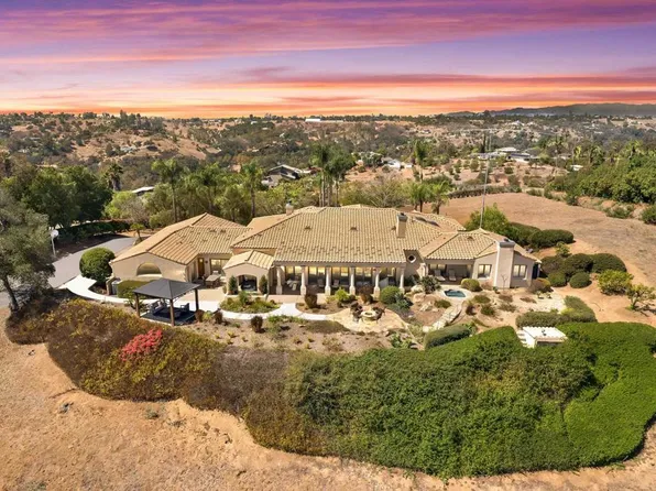 2258 Gird Rd, Fallbrook, CA 92028