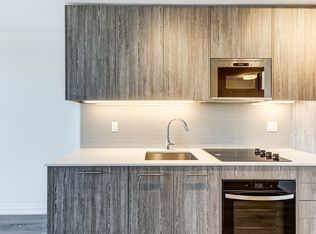 286 Main St #26XX, Toronto, ON M4C 0B3