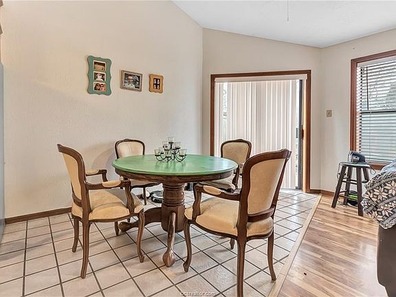 5th image of 2908 Normand Dr