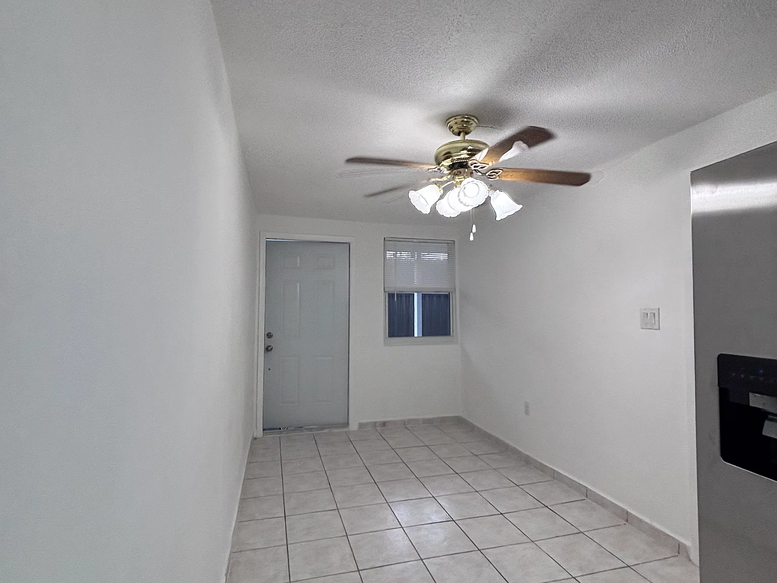 1 bed, 600 sqft, $1,800 — Photo 4
