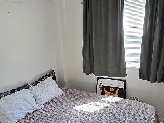 5th image of 309 7th St S #1