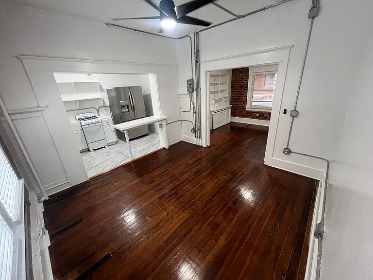 15 Paloma Ave — Photo 28