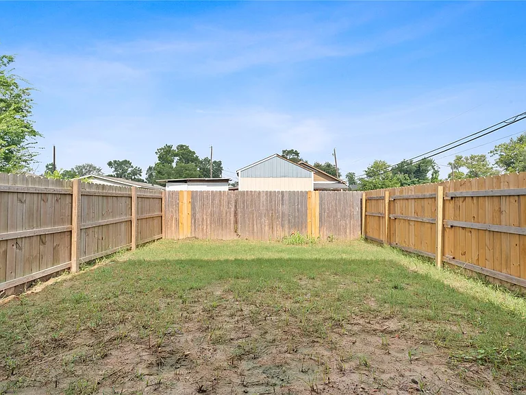 8025 Virgil St — Photo 46