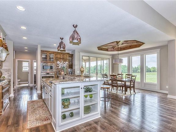 3rd image of 4308 S Stone Canyon Dr