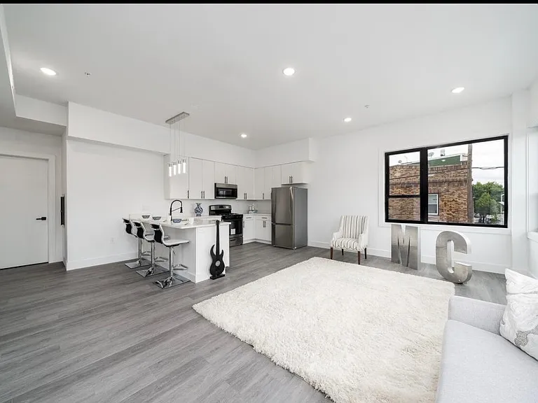707 Newark Ave #218 — Photo 12
