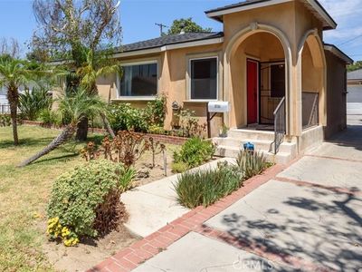 6730 Densmore Ave, Van Nuys, CA, 91406