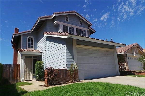 1st image of 23547 Ashwood Ave