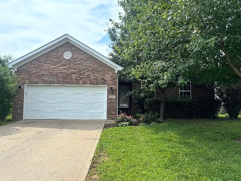 3353 Fair Oaks Cir — Photo 1