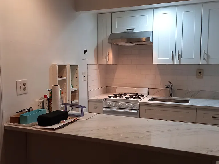 55 Hastings Ave #A — Photo 3