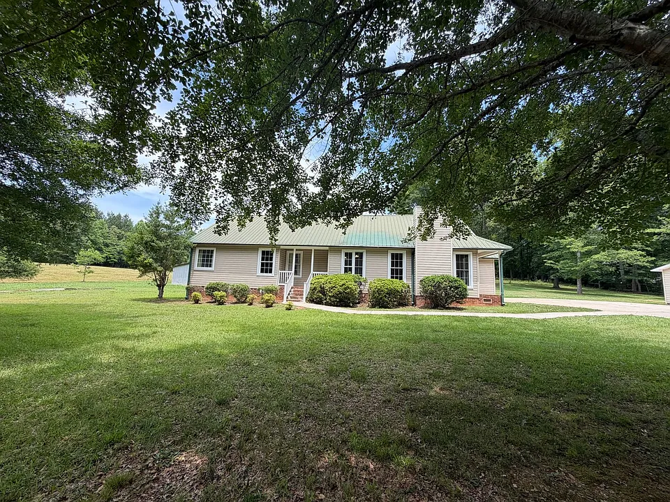 5126 Hickory Grove Rd