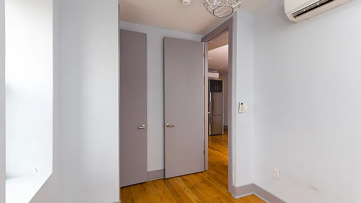 Rented by Nooklyn NYC LLC | media 22