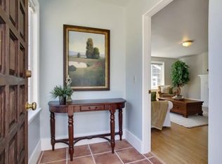 7555 17th Ave NW #1, Seattle, WA 98117