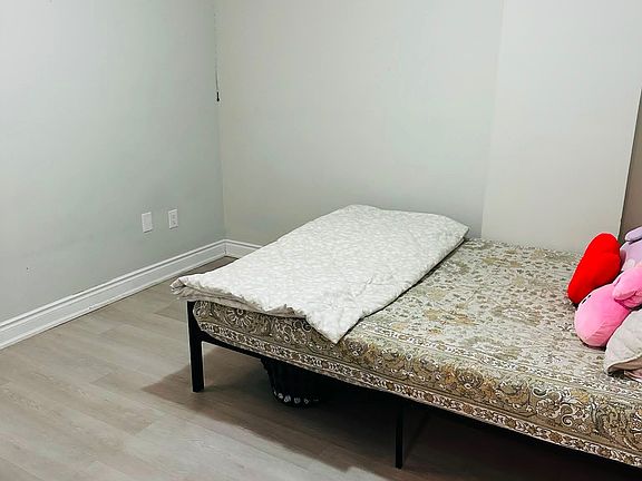 5th image of 79 Pertosa Dr
