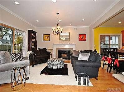 5th image of 68 Fairfield Ave