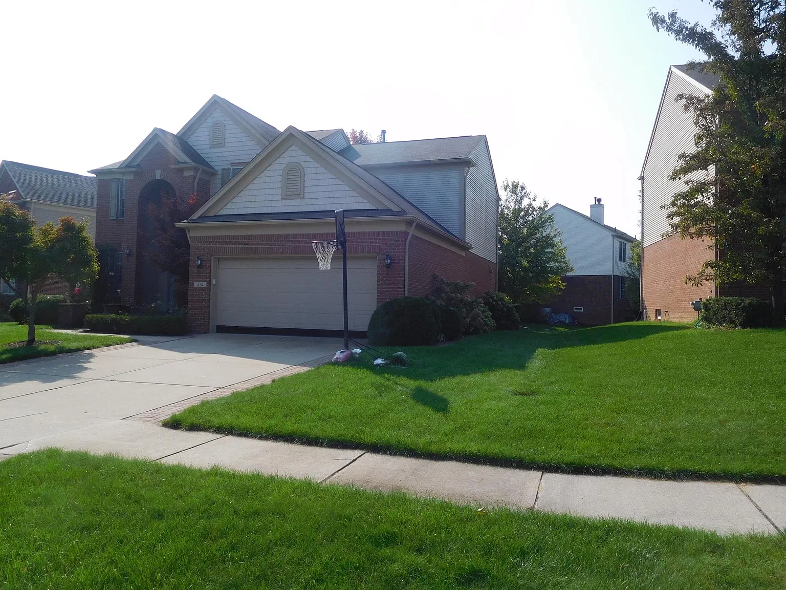 4 bed, 3.5 bath, 2678 sqft, $3,600 — Photo 1