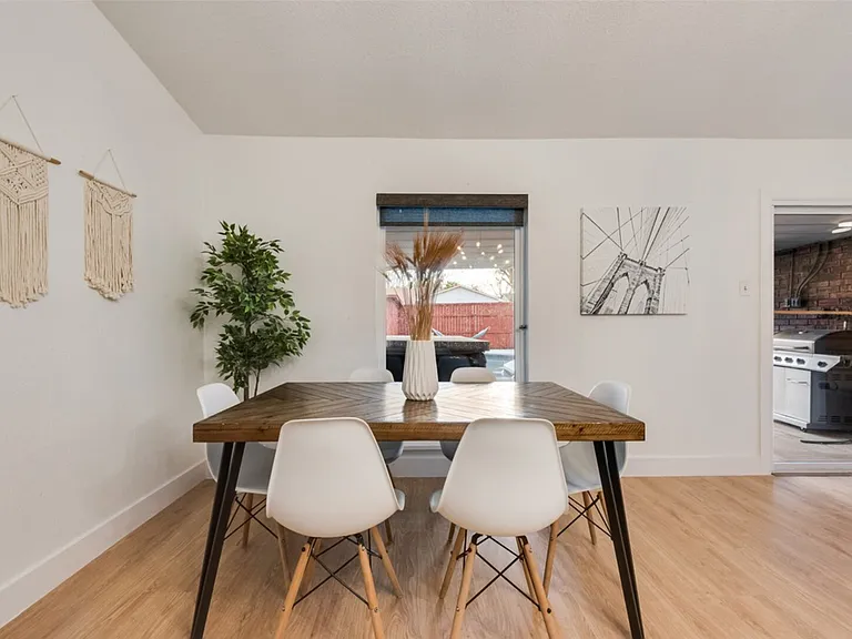 Millwood Dr — Photo 16