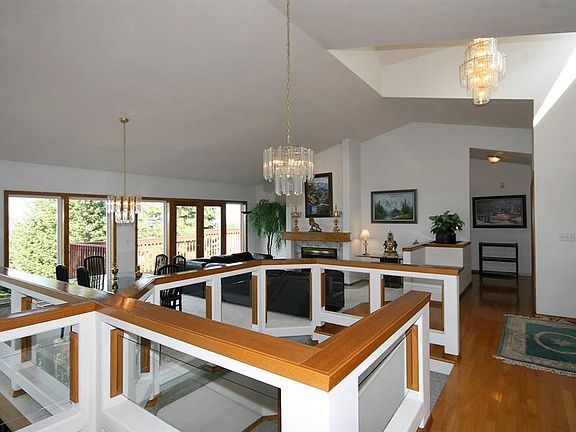 2nd image of 4916 S Bella Vista Dr