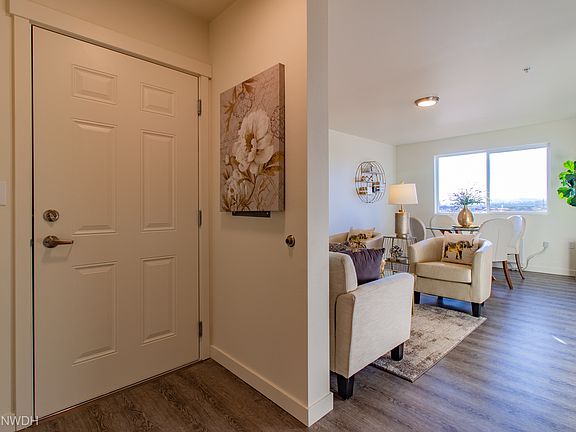 5th image of 2272 W 10th Ave #243