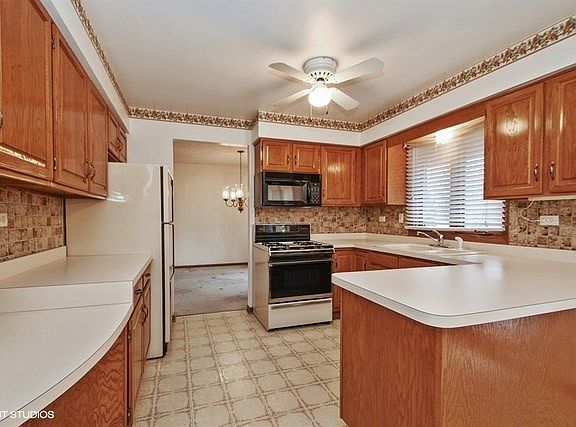 2nd image of 20321 S White Fence Ct