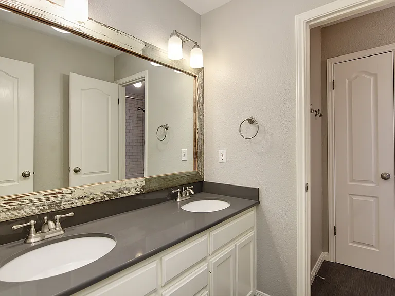 Upstairs Bathroom