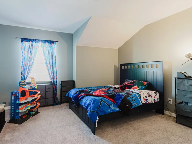 3047 Adams Cross Dr — Photo 9