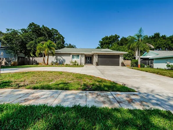 1120 LANCER LN, TARPON SPRINGS, FL 34689