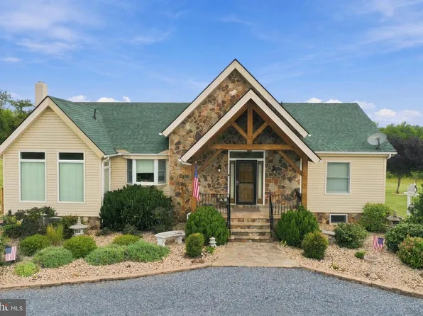 89 Edwards Rd, Strasburg, VA 22657