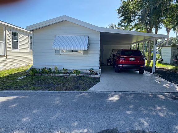 3rd image of 16818 Silver Shores Ln