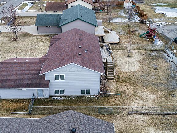 4th image of 420 6th Ave
