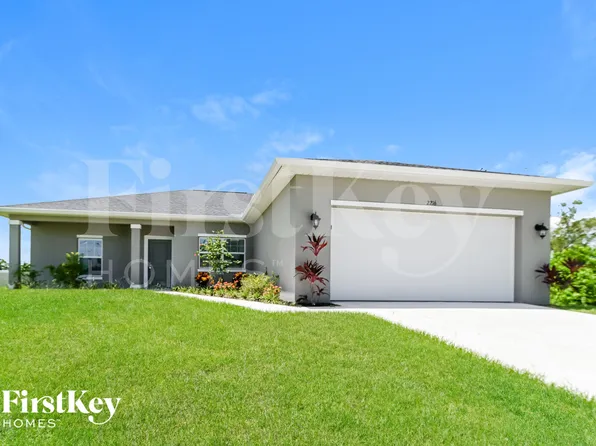 2216 NW 18th Ter, Cape Coral, FL 33993