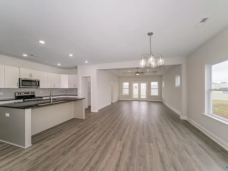 408 Summit Lakes Dr — Photo 2