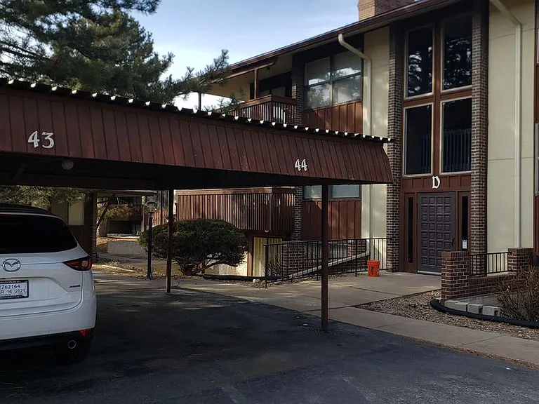 500 Manhattan Dr #D1 — Photo 32