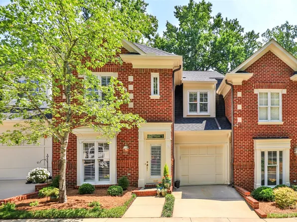 1167 Hollyheath Ln, Charlotte, NC 28209