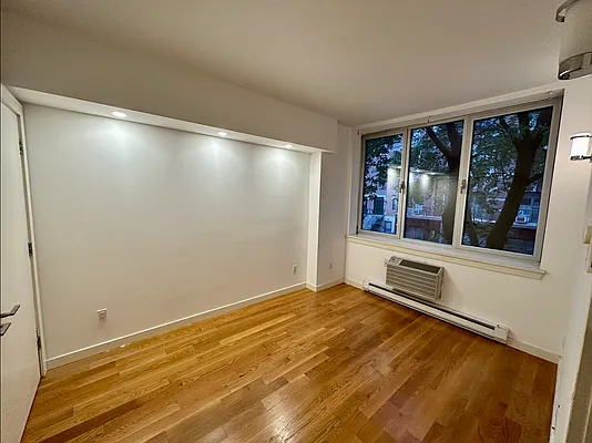 Rented by Compass | media 5