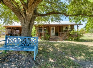 143 Schumanns Beach Rd, New Braunfels, TX 78130