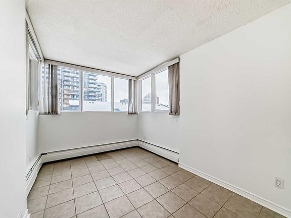 4th image of 738 N 3rd Ave SW #314