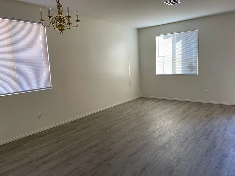 14190 Blackstone St — Photo 4