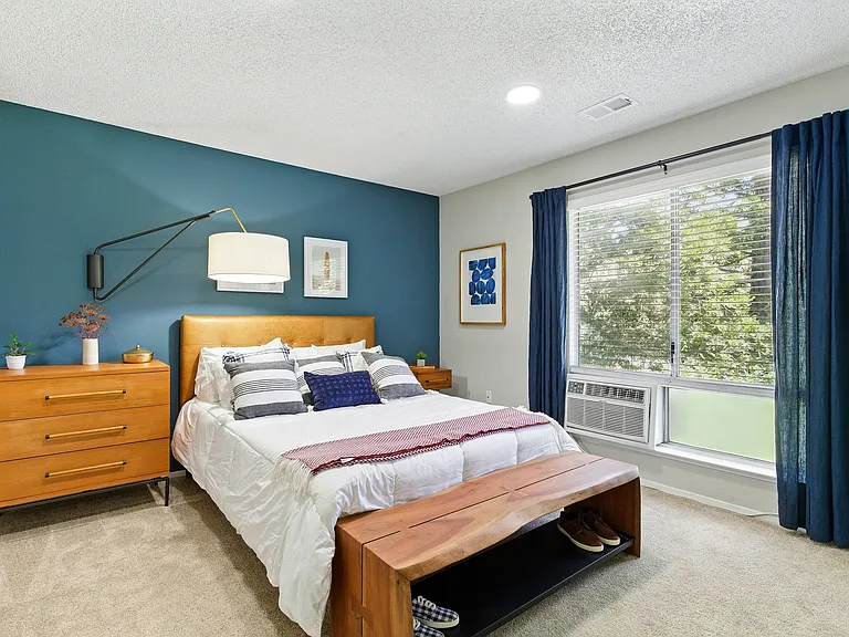 The Grove Luxury Apartments — Photo 38