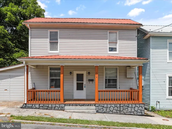 114 D St, Keyser, WV 26726