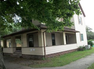 103 E Swartzel Ave, Vincennes, IN